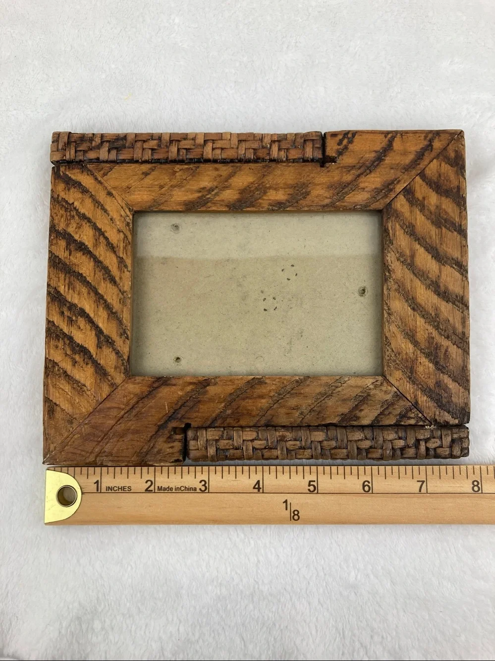 Vintage Farmhouse Rustic Wood & Raffia Picture Frame 8” x 6.5”, 3” x 5” photo